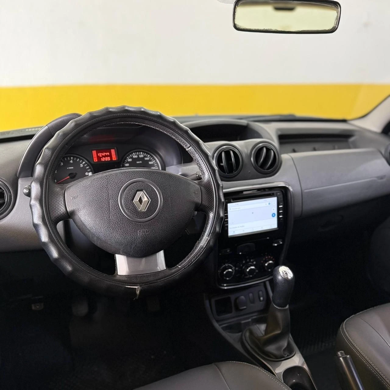 RENAULT DUSTER