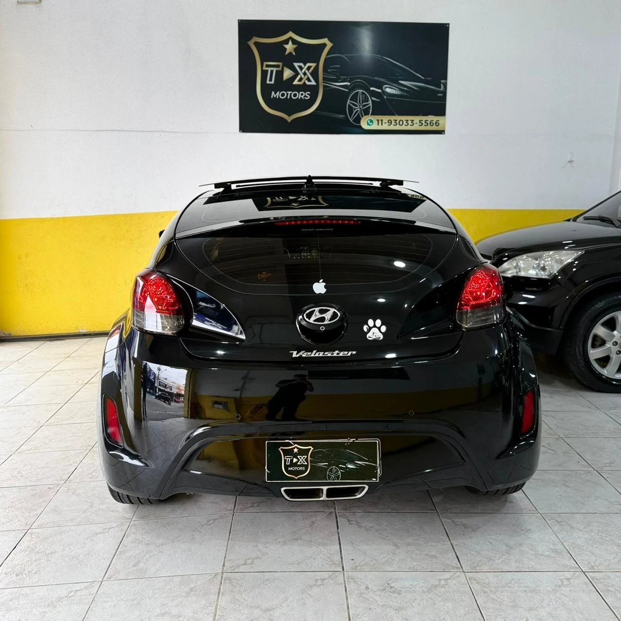 HYUNDAI VELOSTER