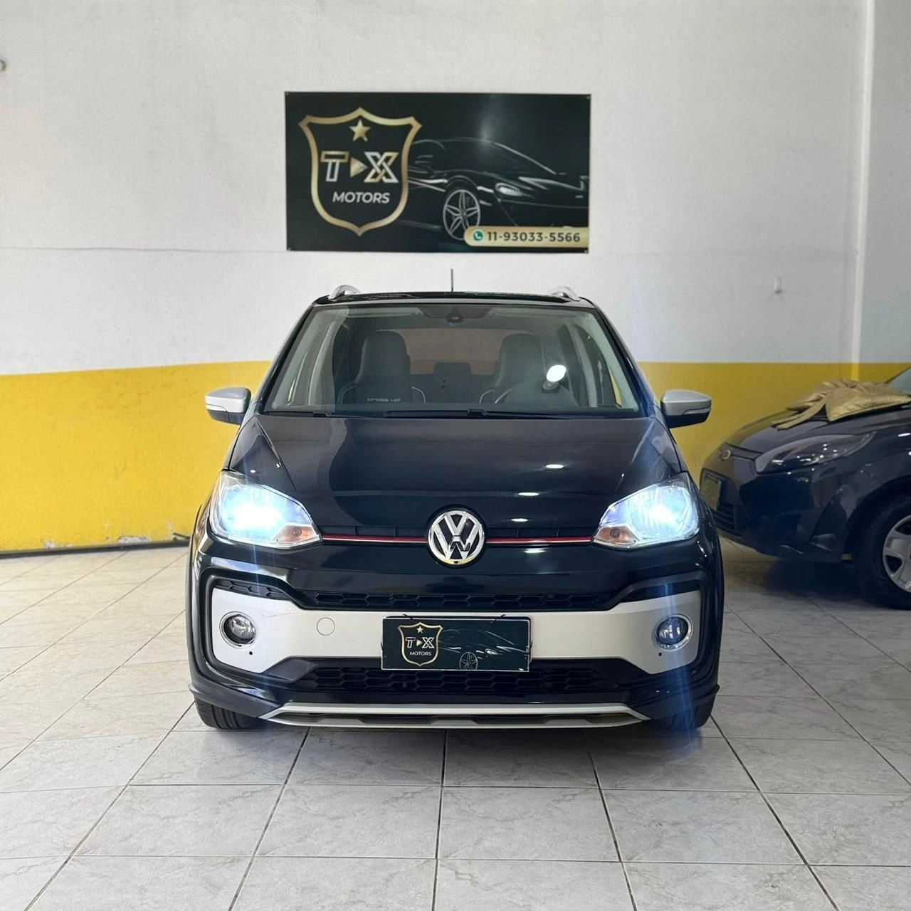 VOLKSWAGEN CROSS UP