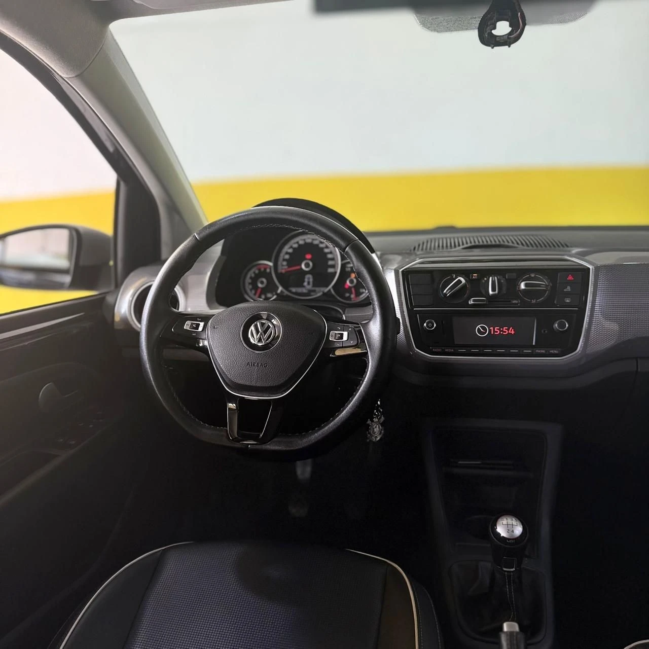 VOLKSWAGEN CROSS UP