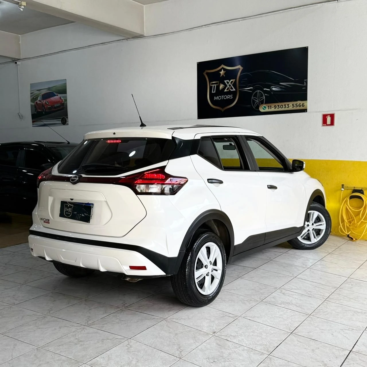 NISSAN KICKS