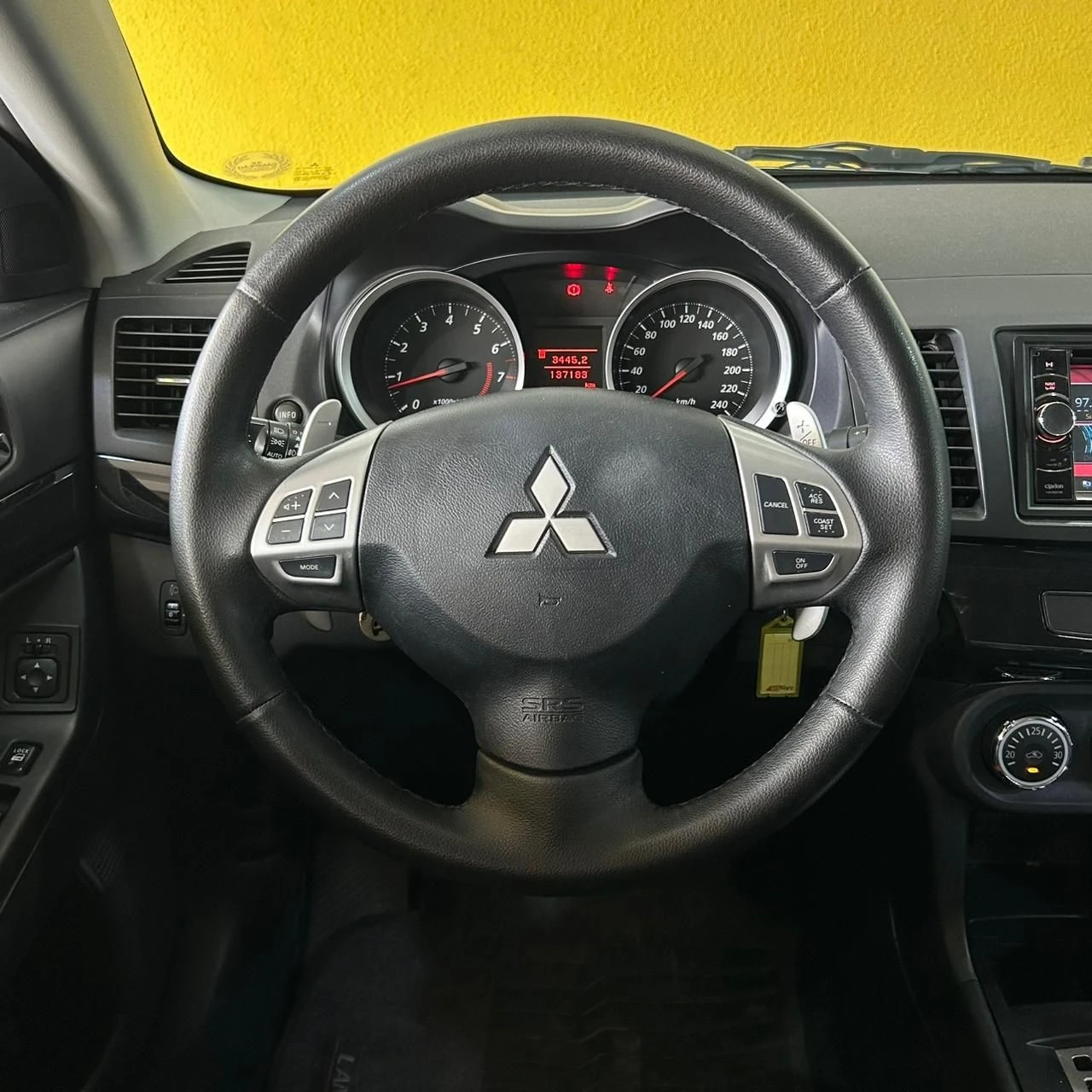 MITSUBISHI LANCER