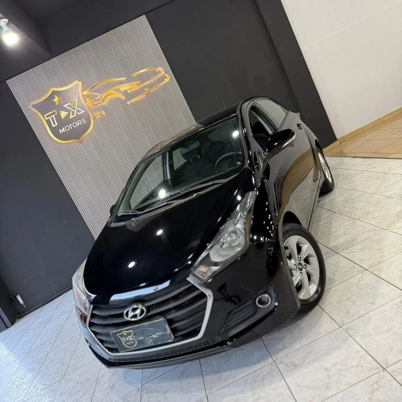 HYUNDAI HB20