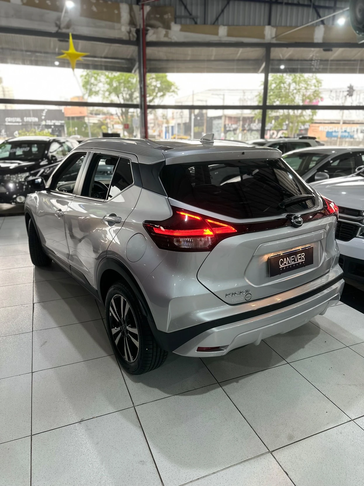 KICKS 1.6 16V EXCLUSIVE