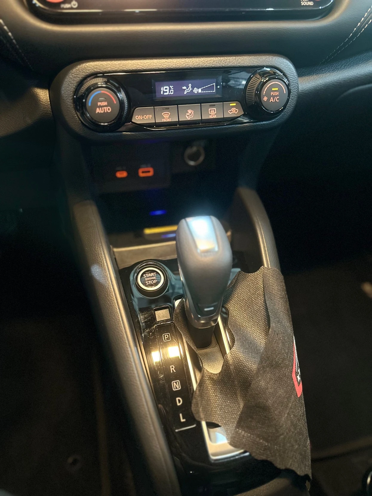 KICKS 1.6 16V EXCLUSIVE