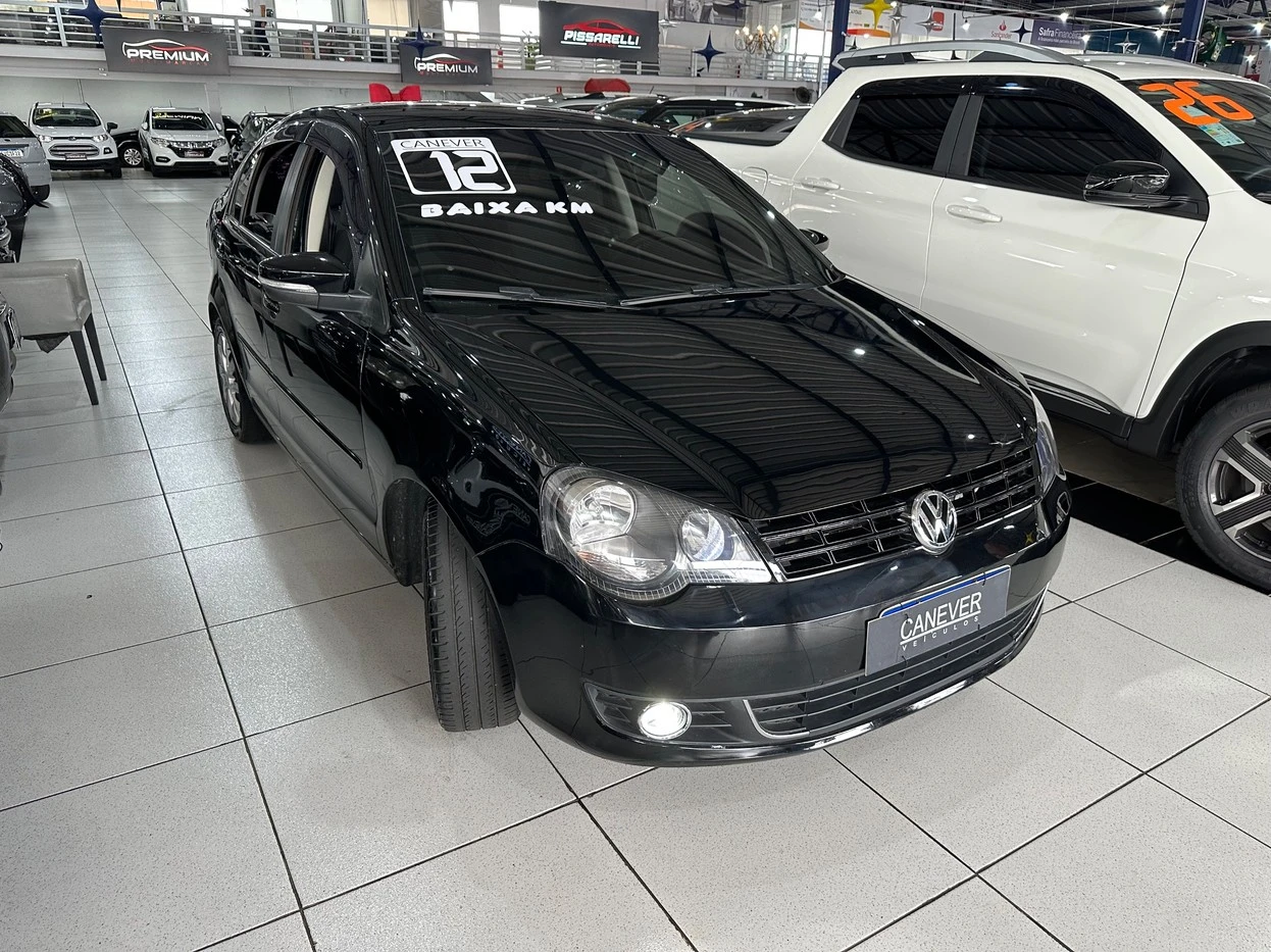 POLO SEDAN 1.6 MI 8V