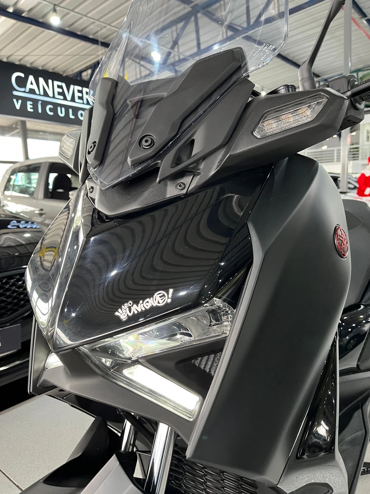 XMAX 250 CONNECTED ABS 