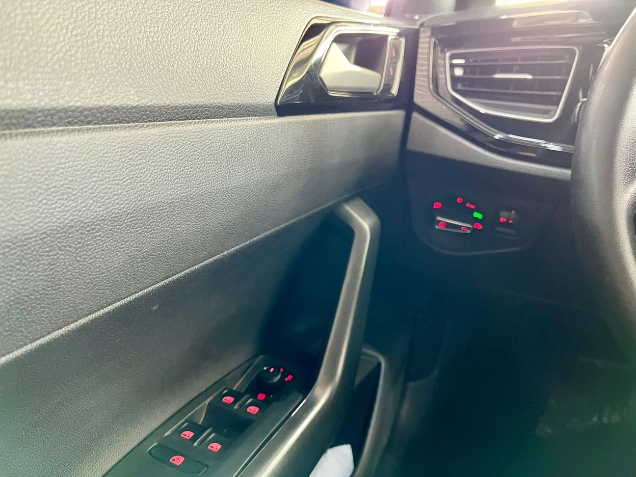 NIVUS 1.0 200 TSI TOTAL HIGHLINE