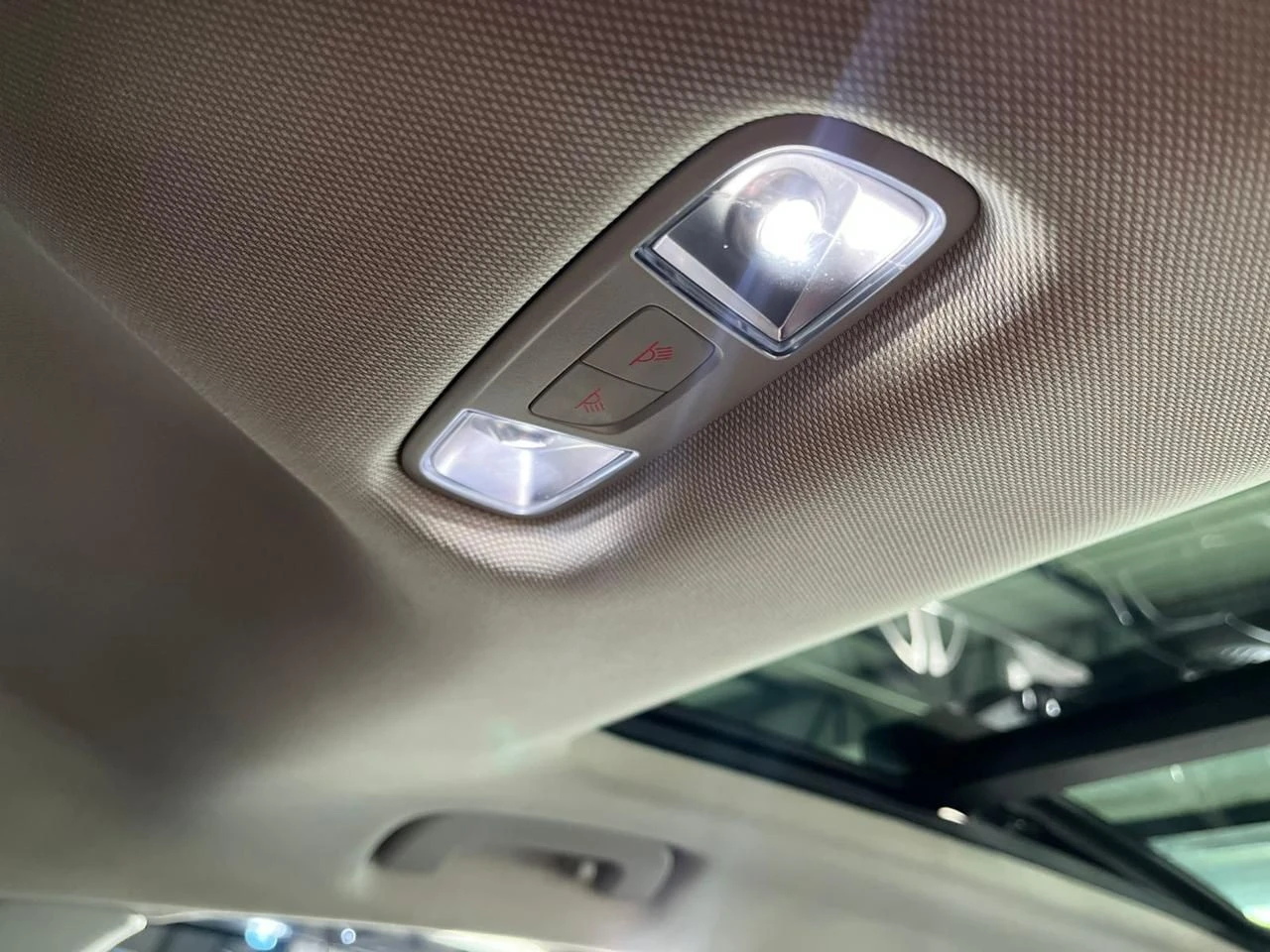 Q3 1.4 35 TFSI PRESTIGE PLUS