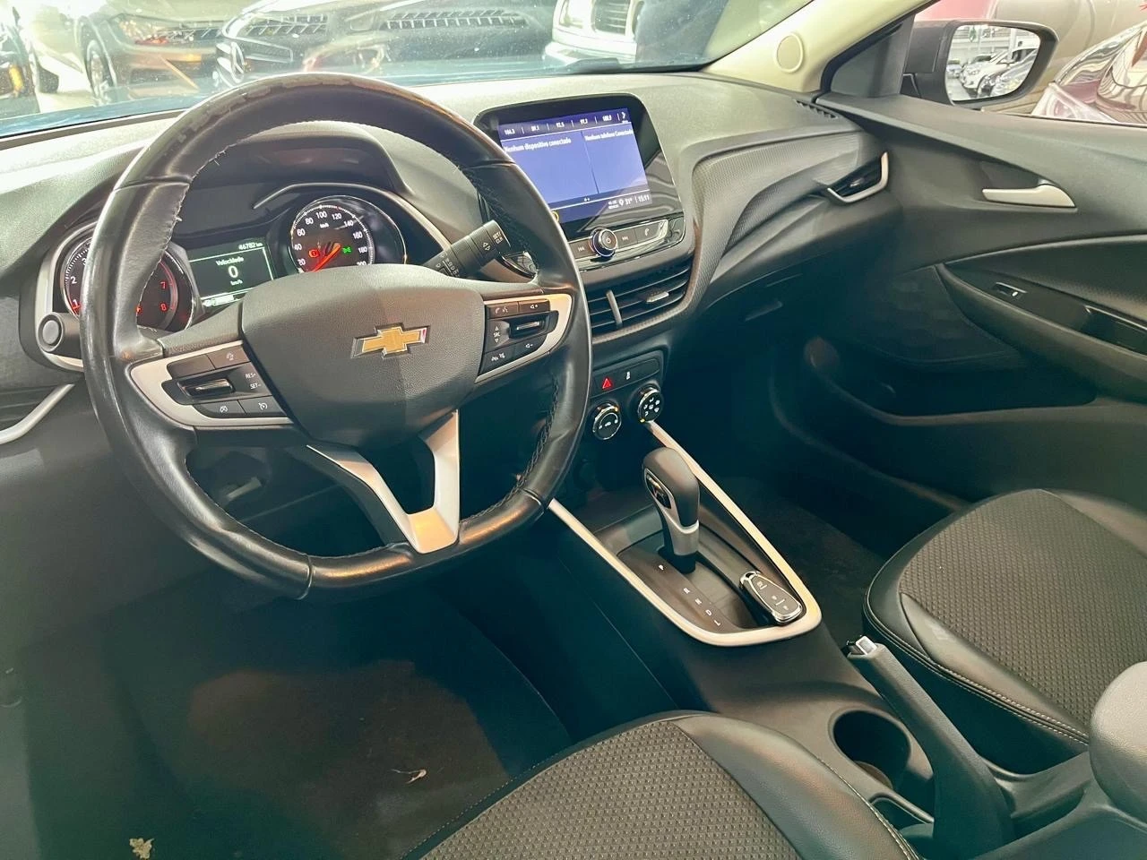 ONIX 1.0 TURBO PLUS LTZ