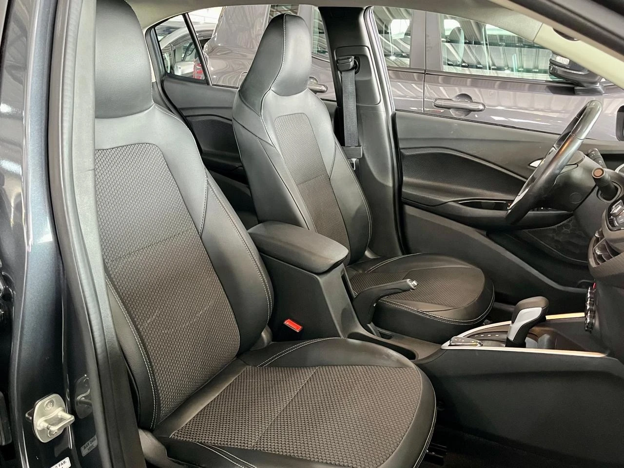 ONIX 1.0 TURBO PLUS LTZ