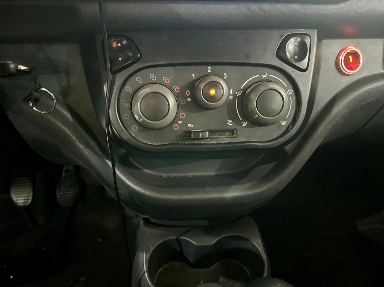 UNO 1.0 EVO VIVACE 8V