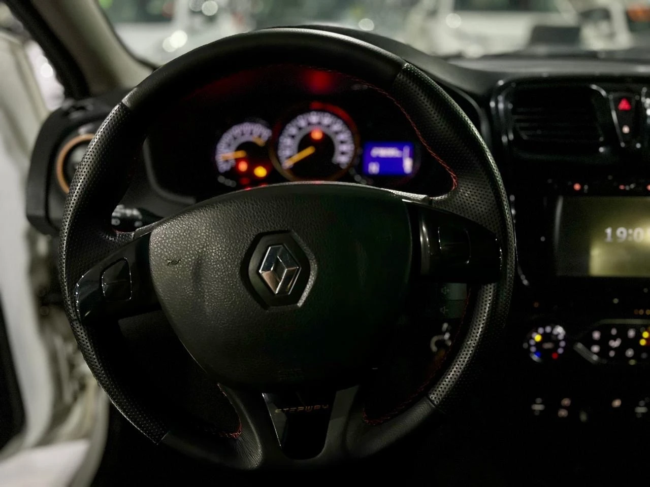 SANDERO 1.6 STEPWAY 8V