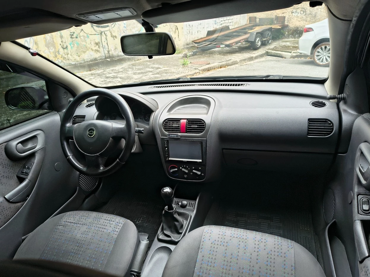 CHEVROLET CORSA