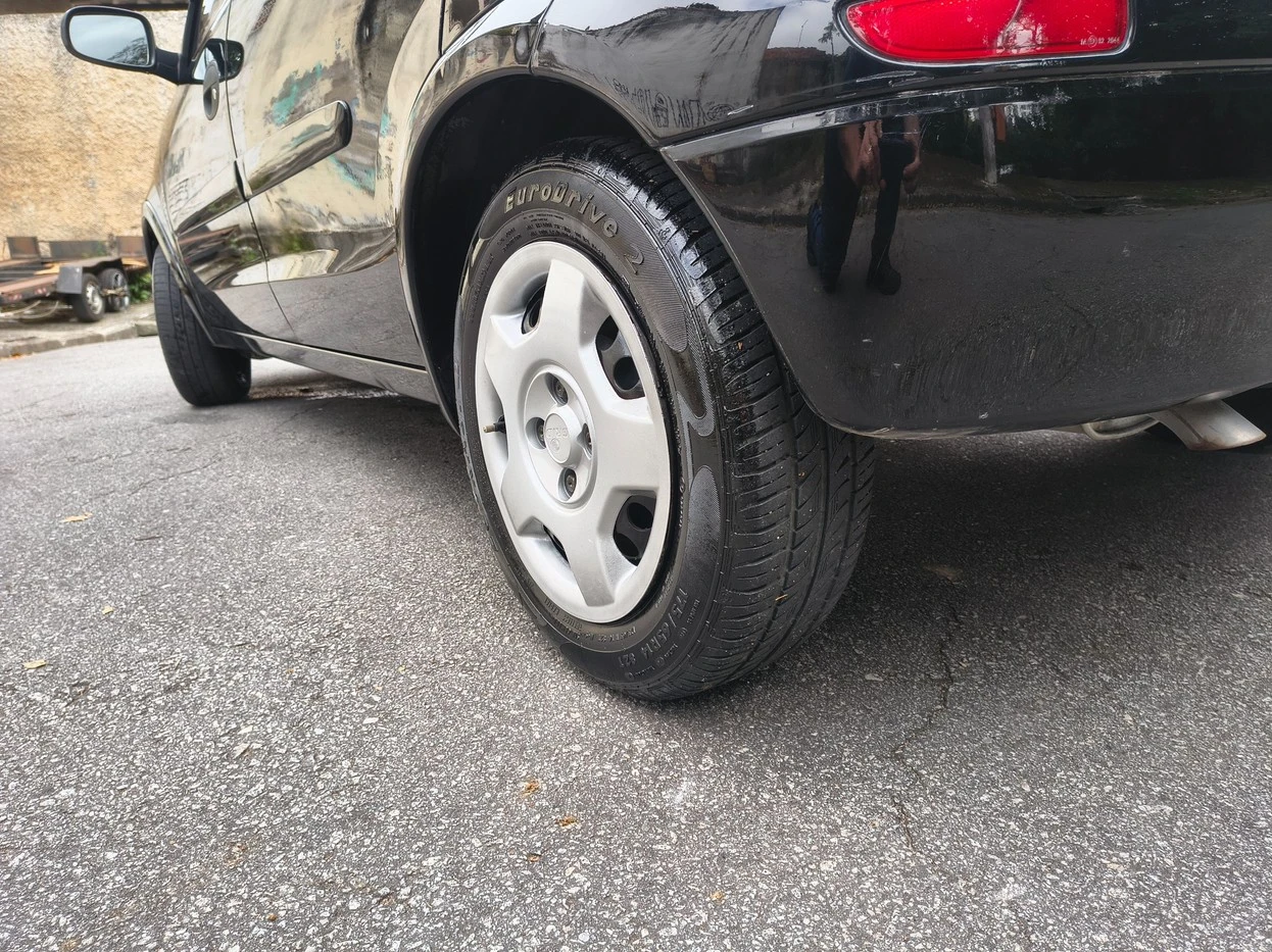 CHEVROLET CORSA