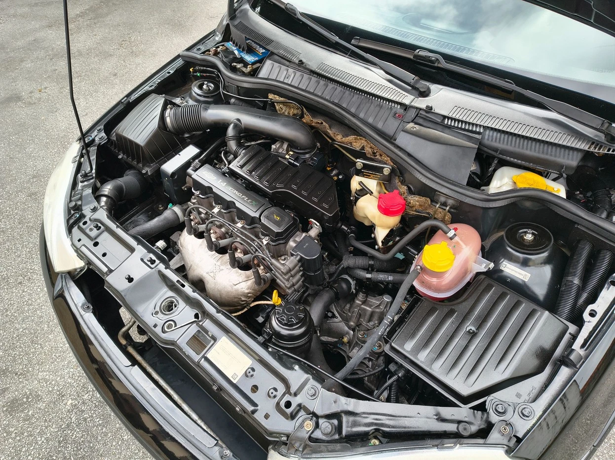 CHEVROLET CORSA