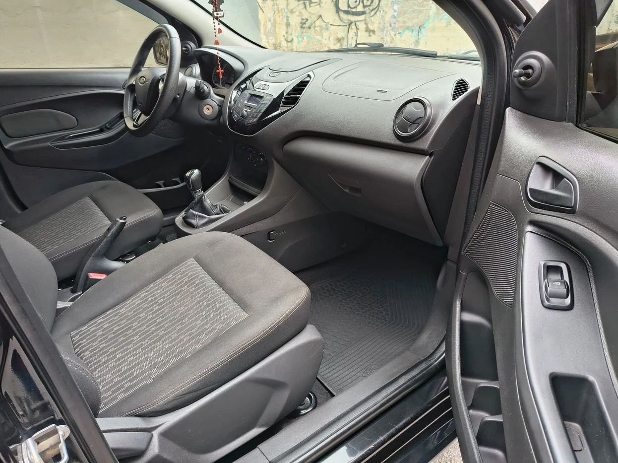 FORD KA