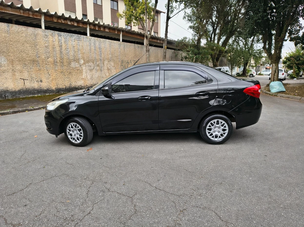 FORD KA