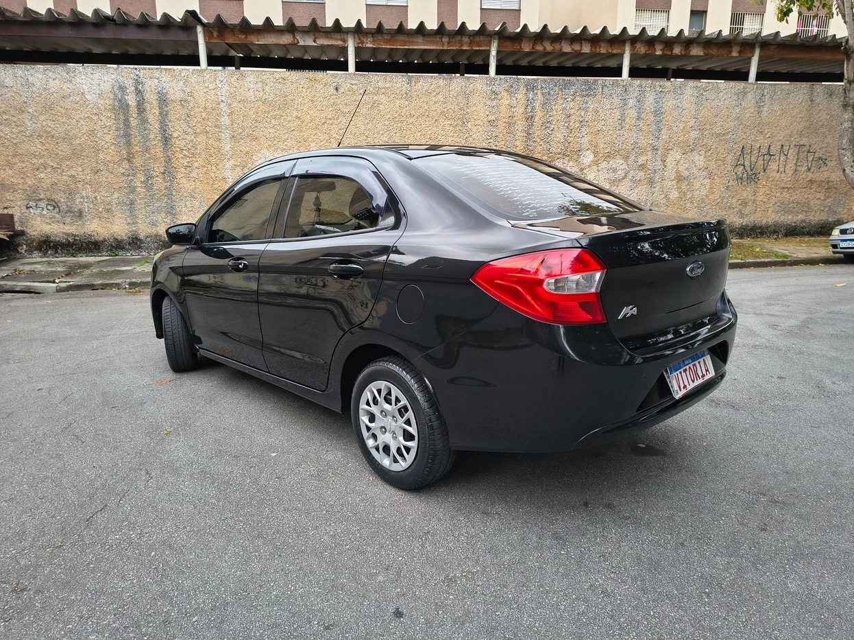 FORD KA