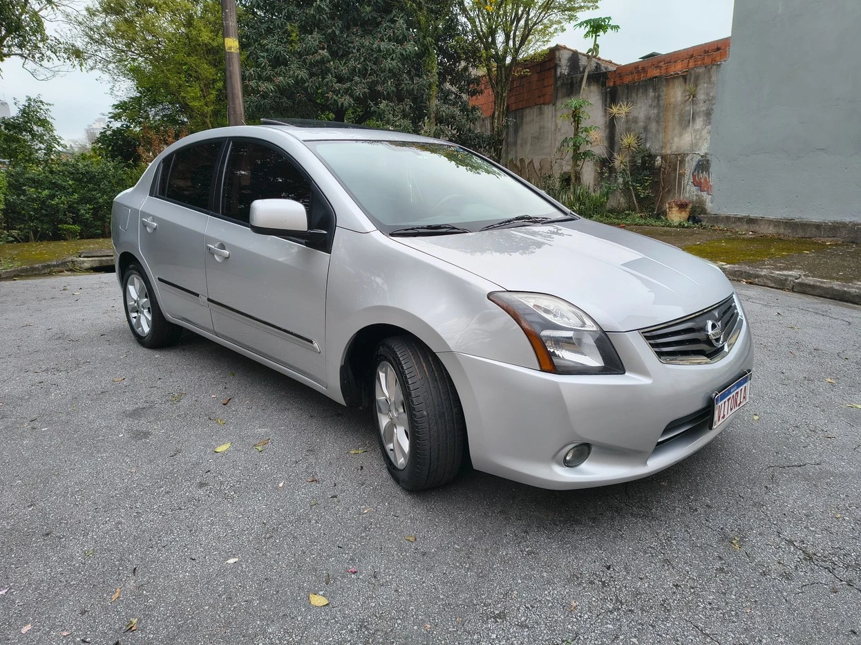 NISSAN SENTRA