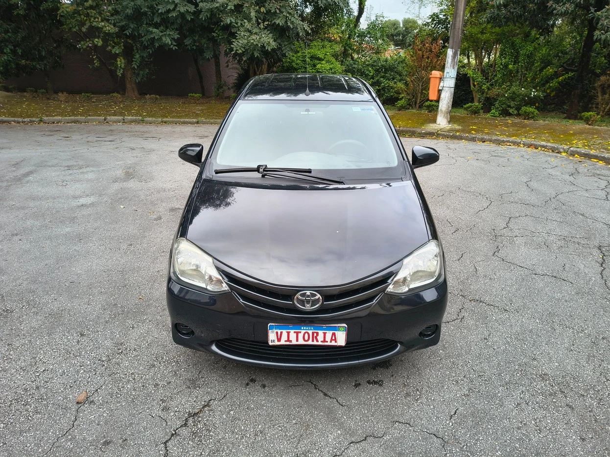 TOYOTA ETIOS