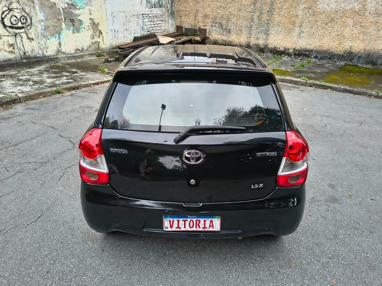 TOYOTA ETIOS