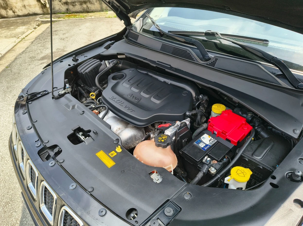 JEEP COMPASS
