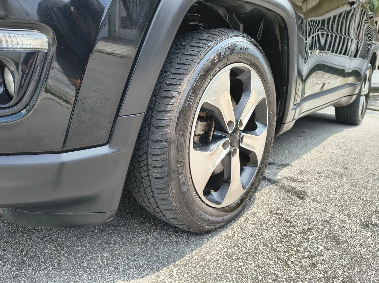 JEEP COMPASS