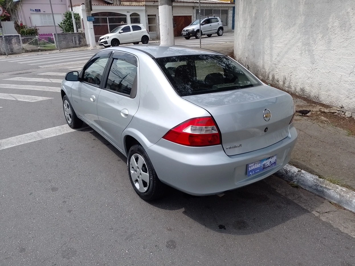 CHEVROLET PRISMA