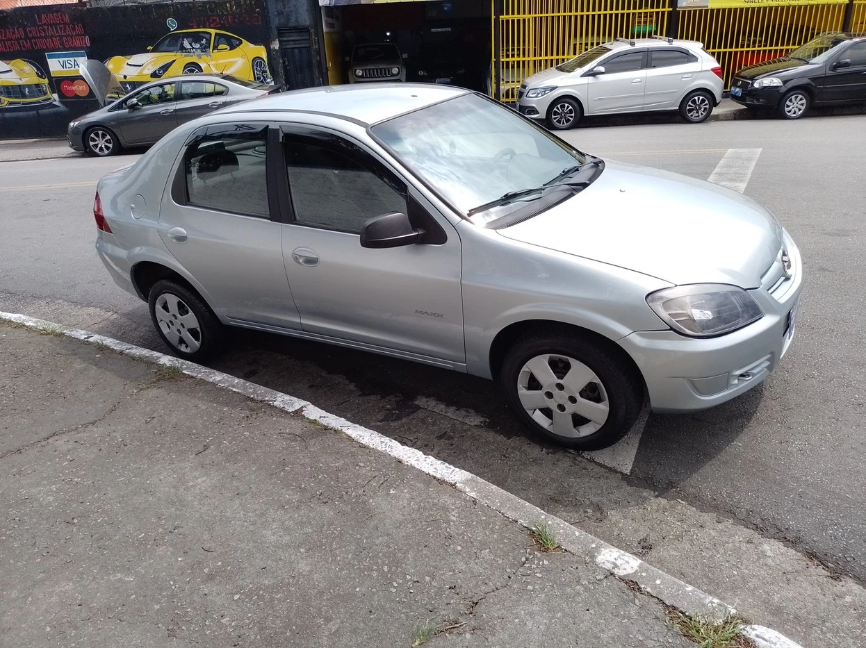 CHEVROLET PRISMA