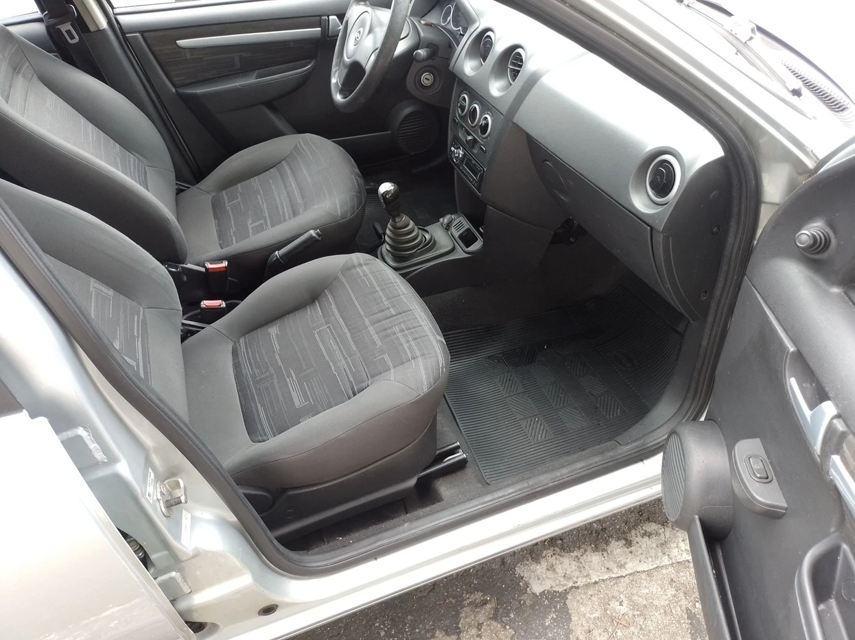 CHEVROLET PRISMA