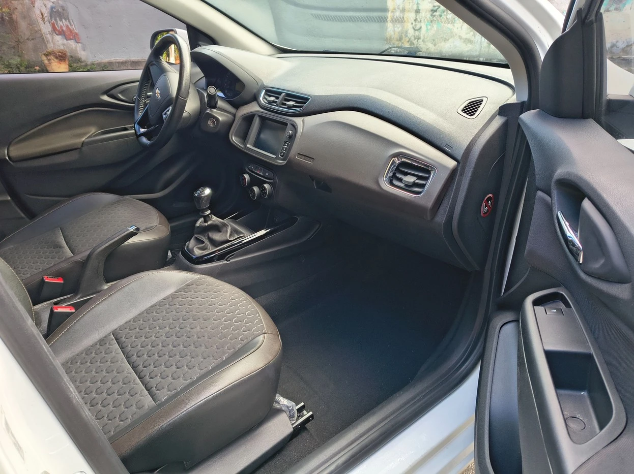 CHEVROLET PRISMA