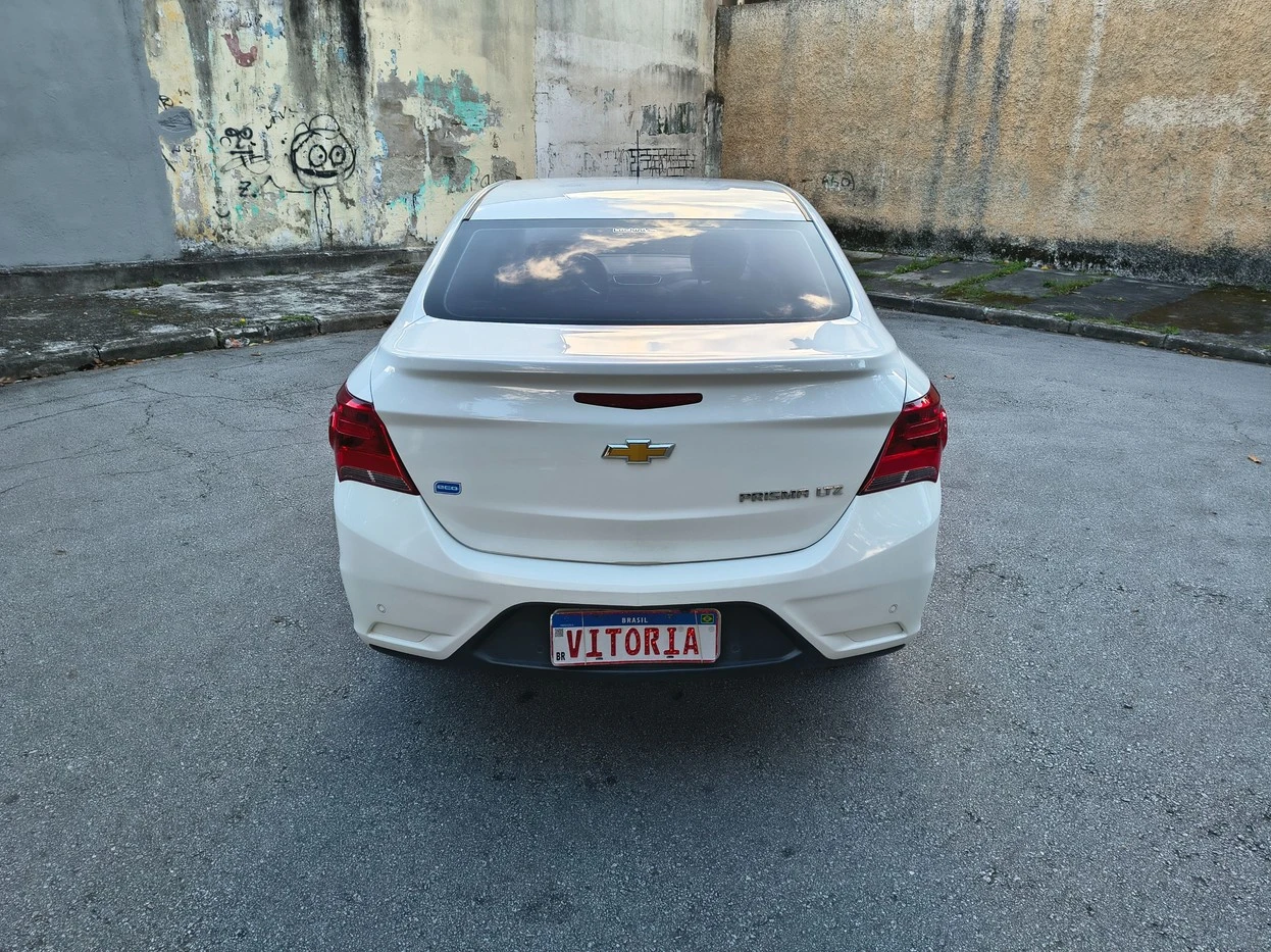 CHEVROLET PRISMA
