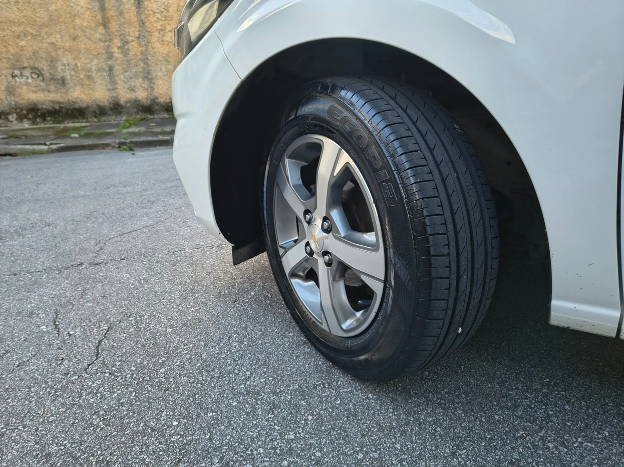CHEVROLET PRISMA