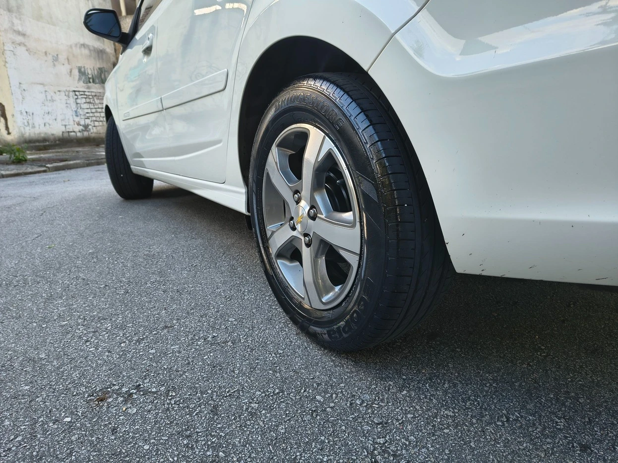 CHEVROLET PRISMA