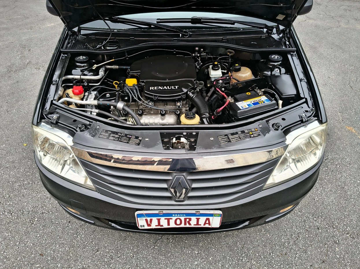 RENAULT LOGAN