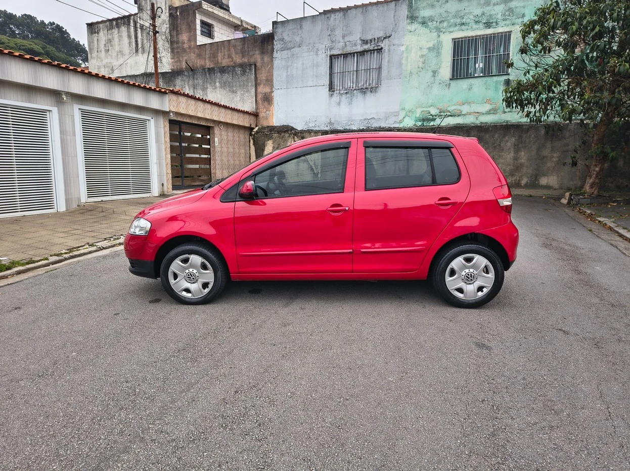 VOLKSWAGEN FOX