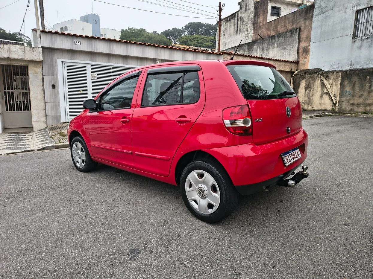 VOLKSWAGEN FOX
