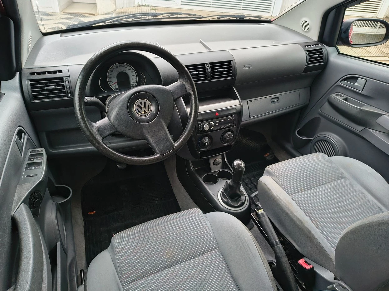 VOLKSWAGEN FOX