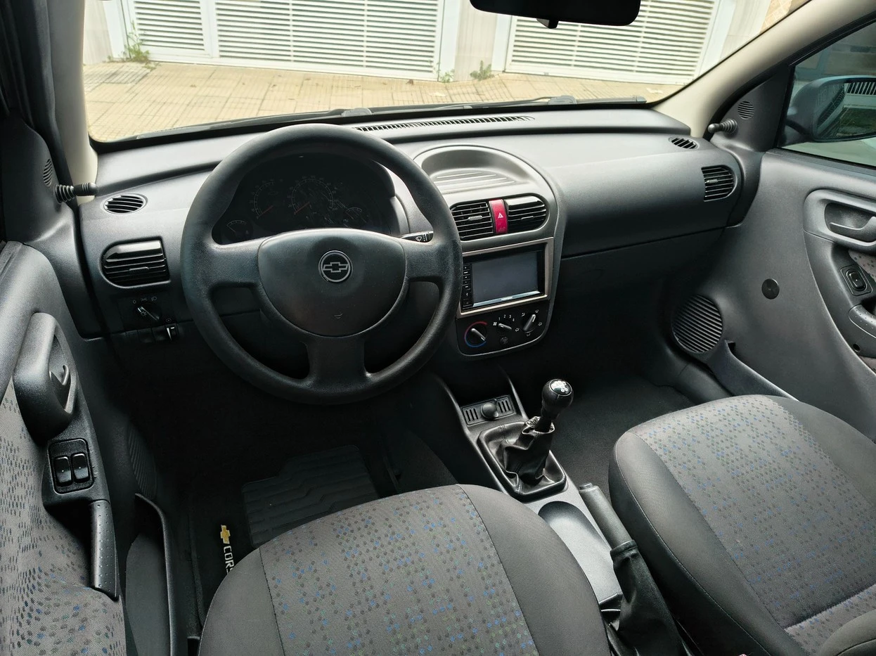 CHEVROLET CORSA