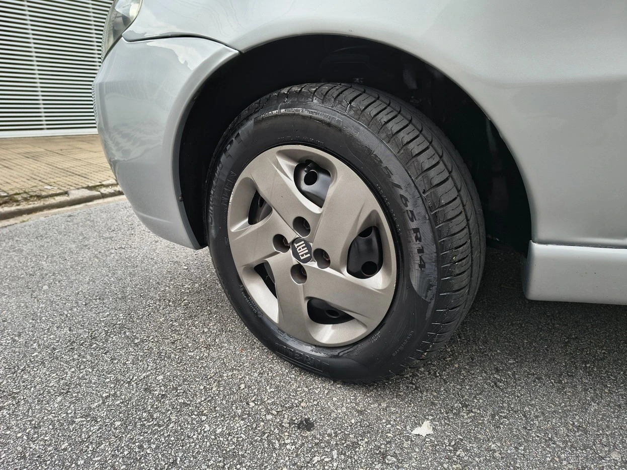 PALIO 1.0 MPI FIRE CELEBRATION 8V