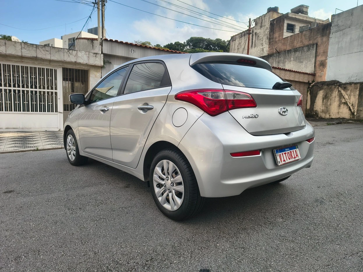 HB20 1.6 COMFORT PLUS 16V