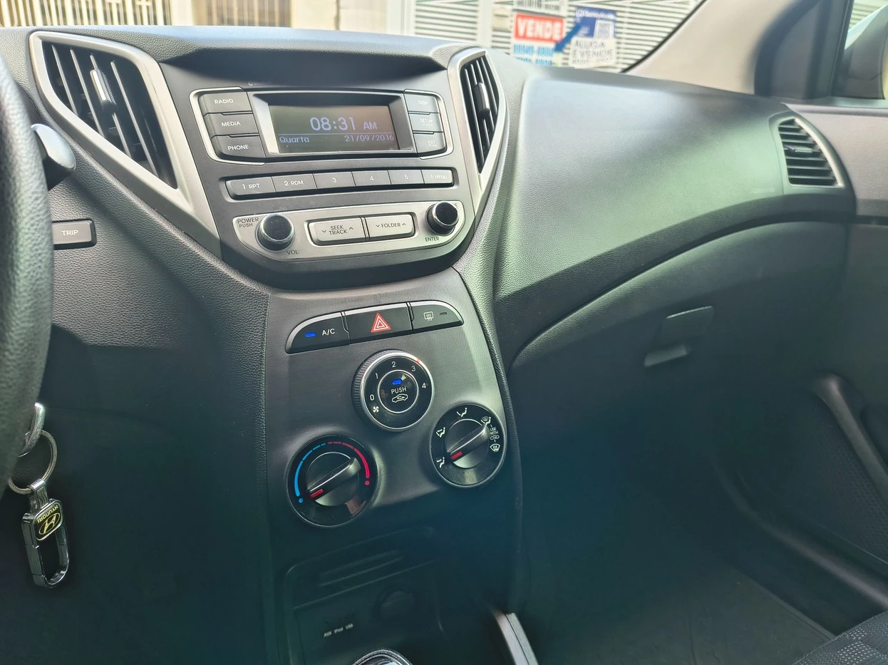 HB20 1.6 COMFORT PLUS 16V