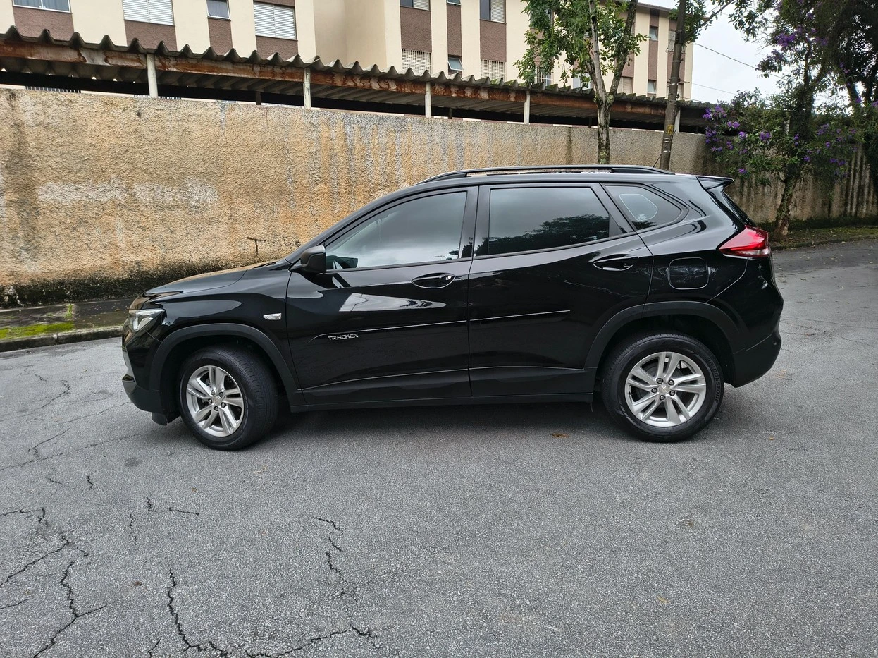 CHEVROLET TRACKER