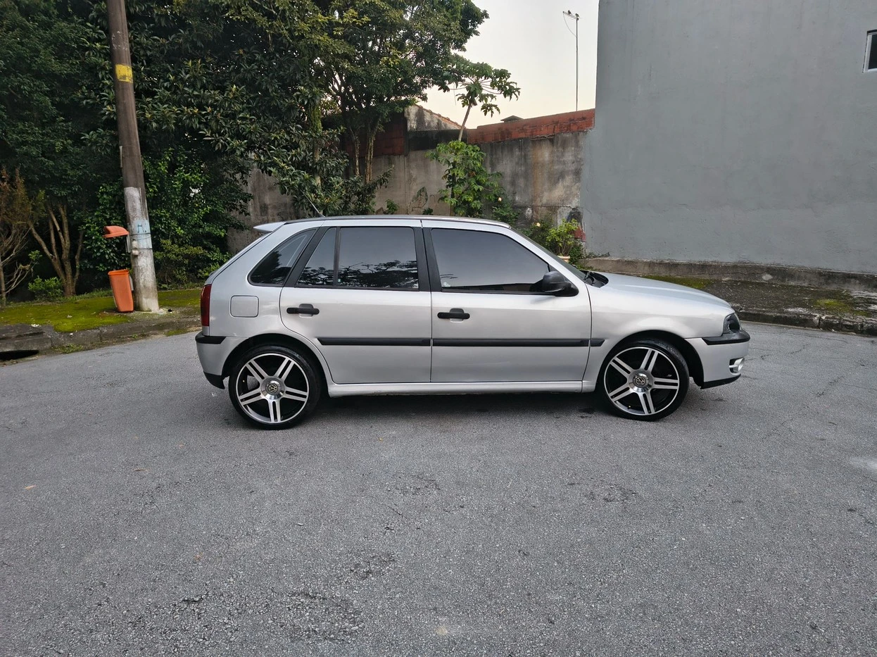VOLKSWAGEN GOL