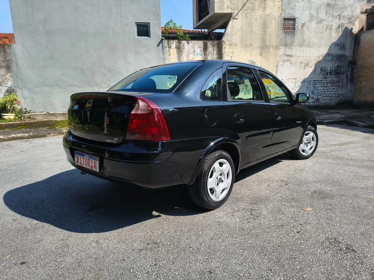 CORSA 1.4 MPFI PREMIUM SEDAN 8V