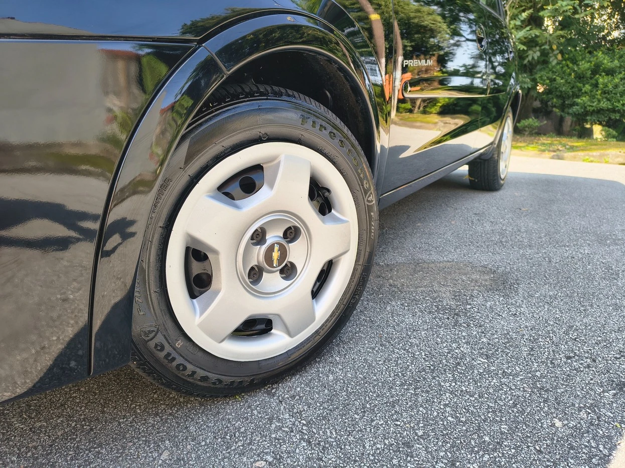 CORSA 1.4 MPFI PREMIUM SEDAN 8V