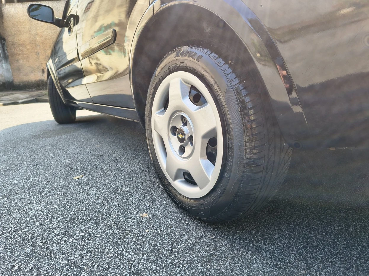 CORSA 1.4 MPFI PREMIUM SEDAN 8V