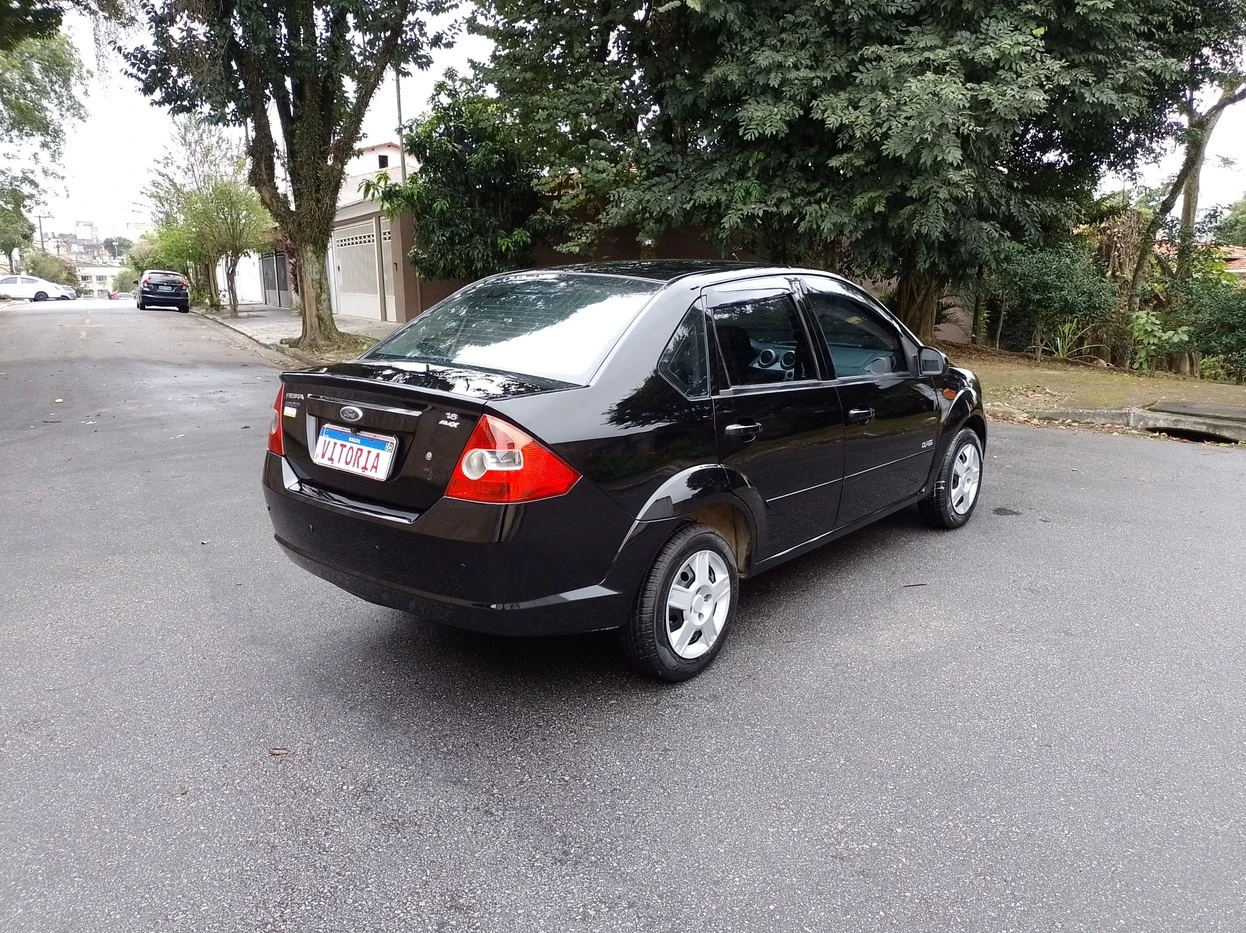 FIESTA 1.6 MPI CLASS SEDAN 8V