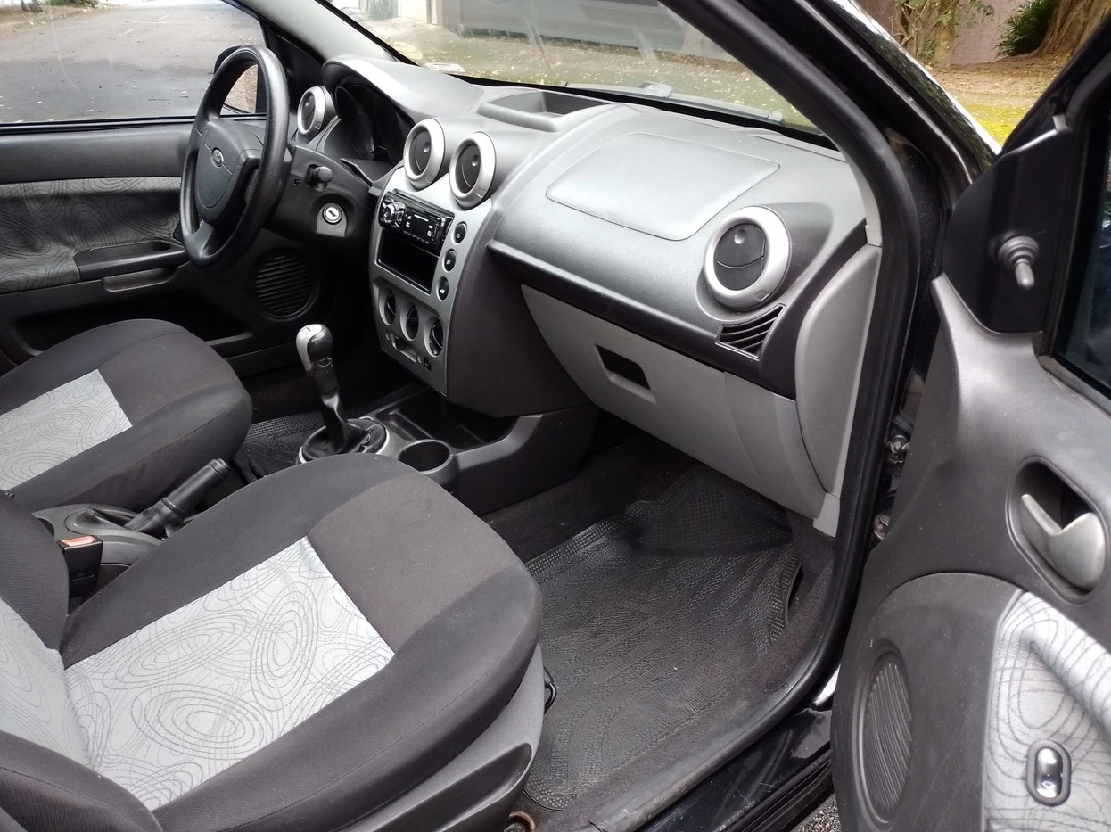 FIESTA 1.6 MPI CLASS SEDAN 8V